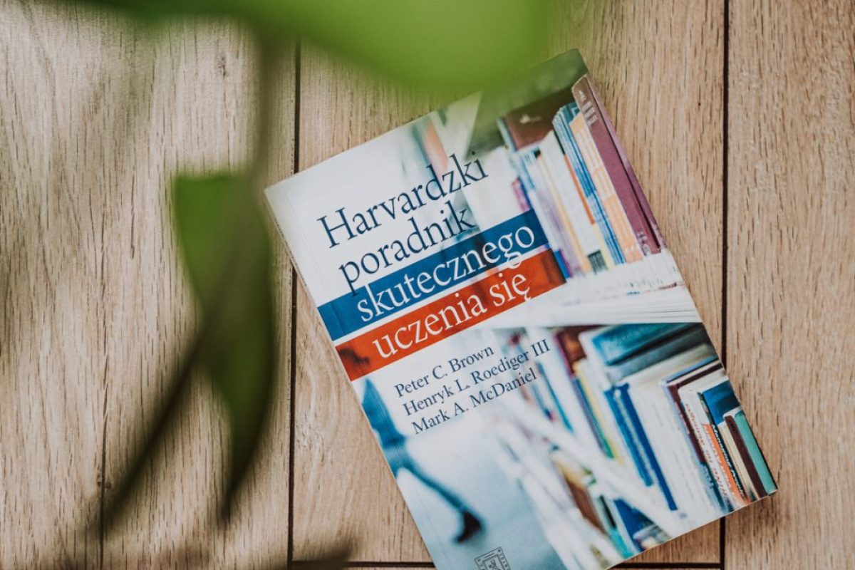 Jak skutecznie uczyć się języka angielskiego branżowego? wg. „Harvardzkiego poradnika skutecznego uczenia się”
